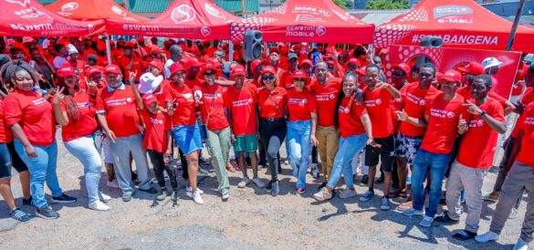 The Red Team in all smiles and excitement at the Manzini Bus rank